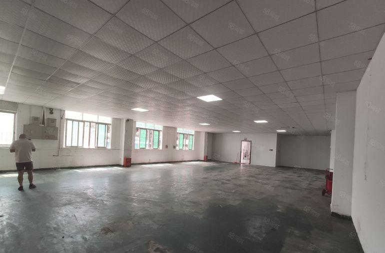 长安乌沙一楼320平现成水电办公室装修工业厂房出租