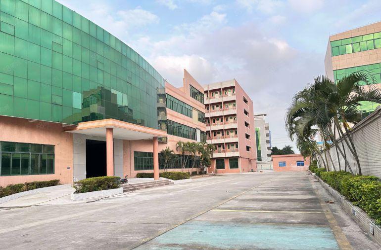 东莞长安乌沙社区  沙头社区 长实原房东独门独院红本厂房招租