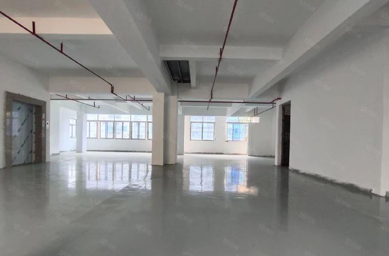 乌沙大润发附近新出楼上小面积厂房出租，带消防喷淋