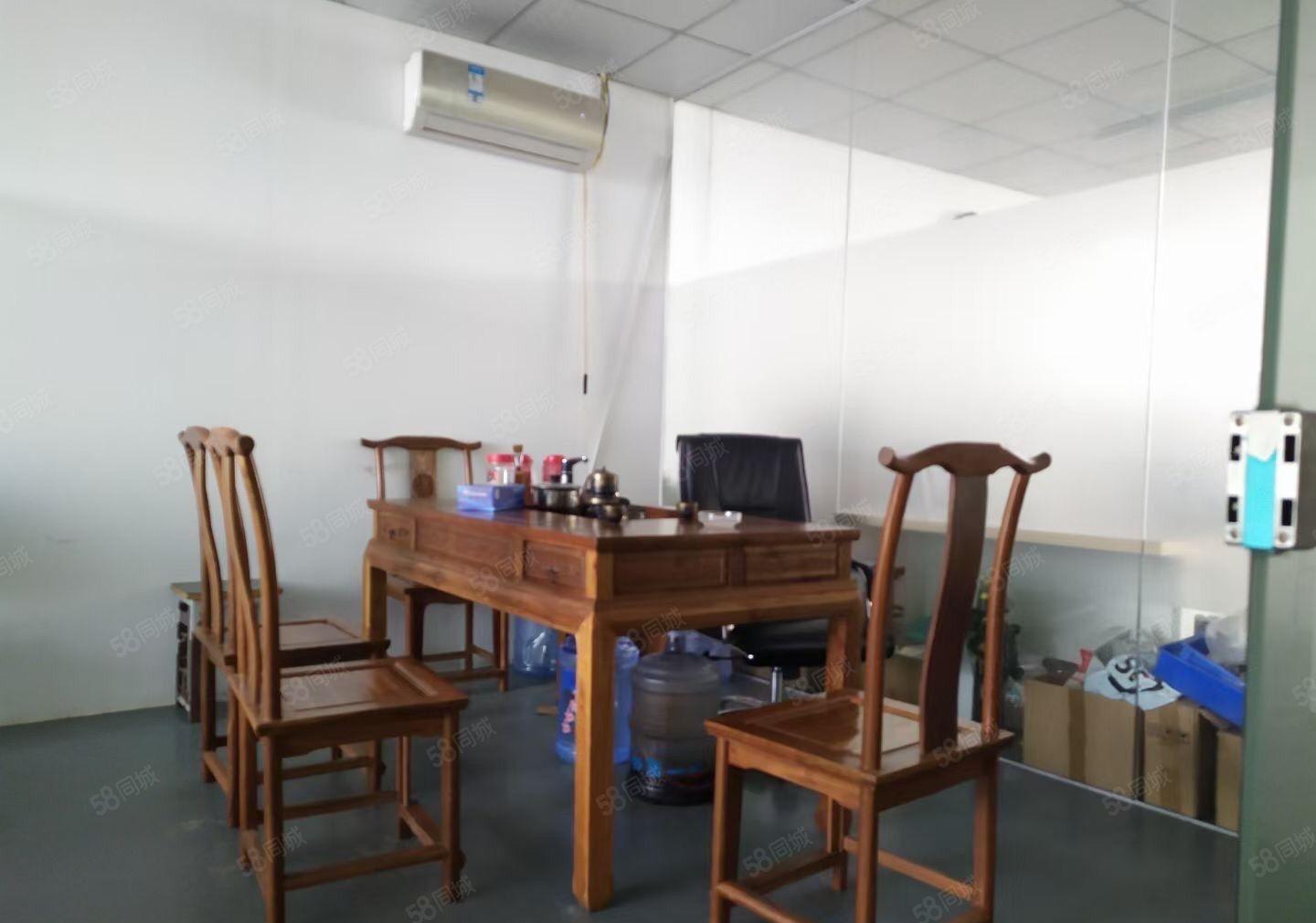 长安沙头楼上豪华装修1600平厂房出租