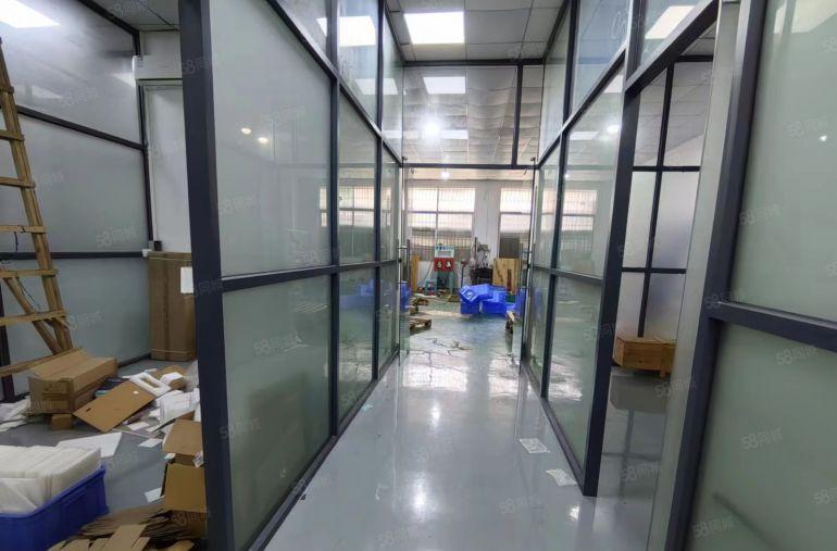 精装修层高6米，长安乌沙新出一楼800平厂房低价出租