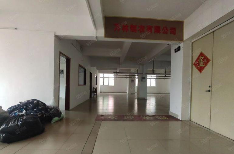 原房东低价急租，沙头社区新出楼上700平标准厂房出租