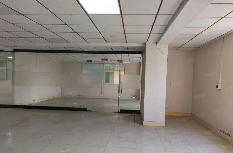 长安锦厦靠深圳旁楼上650平豪华装修水电齐全带办公室厂房出租