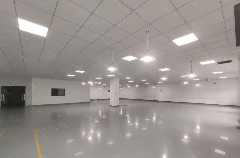 长安乌沙靠近新安大桥二楼650平全新装修工业厂房出租