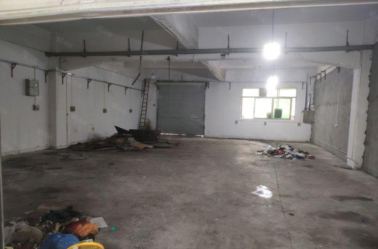 长安沙头新空出一楼320平现成水电装修低价厂房出租