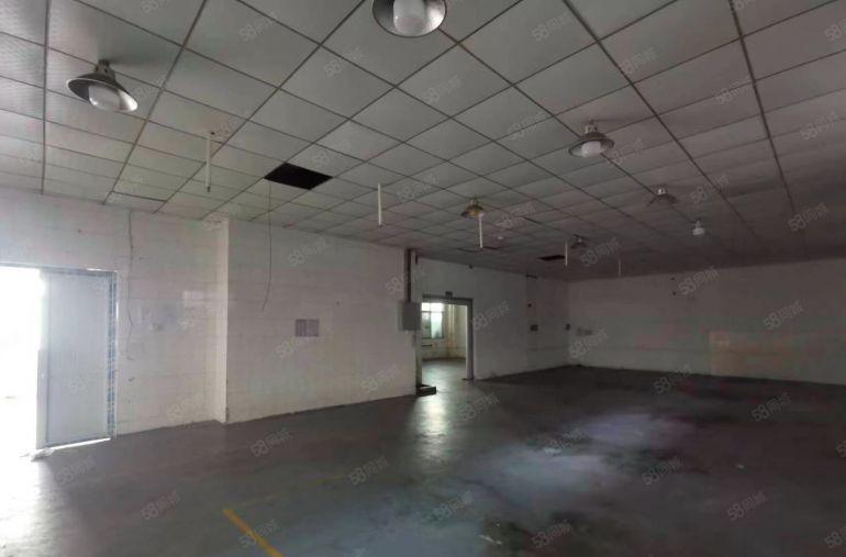 长安临深旁锦厦一楼570平方现成装修水电齐全厂房出租