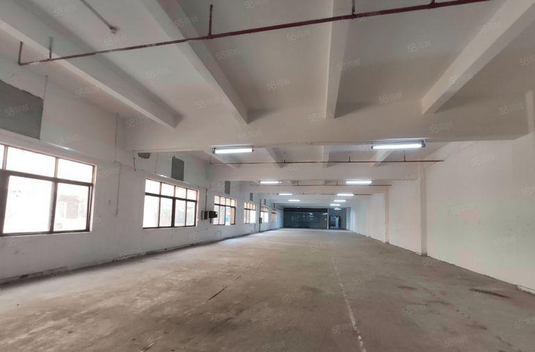 霄边二楼1000平带水电办公室装修工业厂房出租