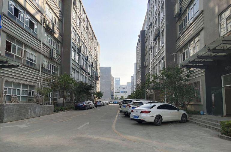 长安宵边原房东2楼600平厂房出租实际面积精装修水电齐全可分