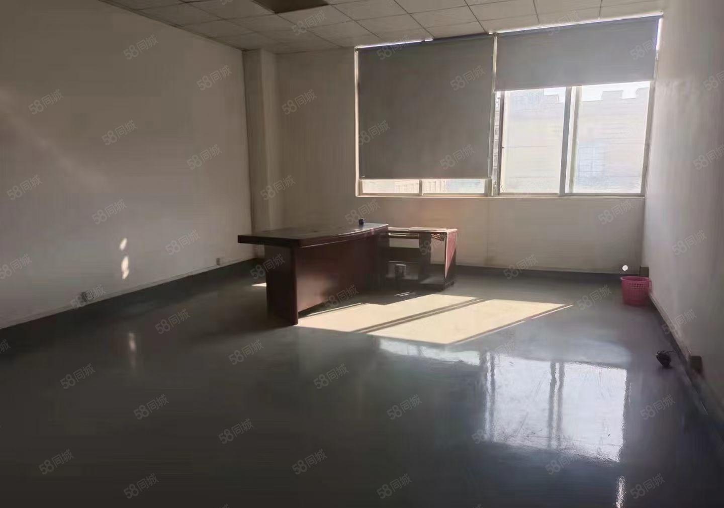 个人厂房低价出租，振安中路楼上1200平，现成装修，