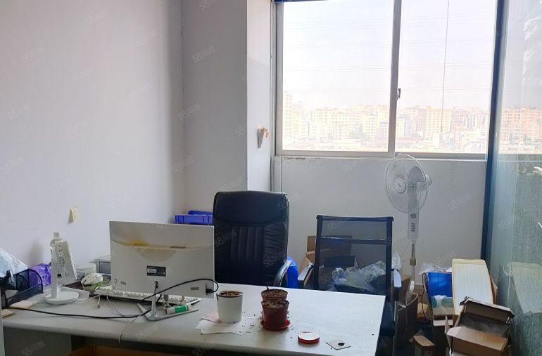 长安乌沙新空楼上850平精装修厂房出租