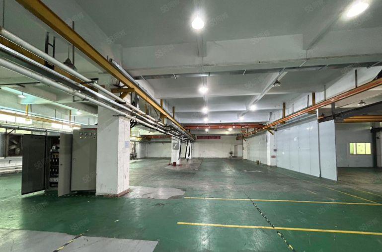 长安厦边一楼1500平，现成4台航车免费使用电费按南方电网