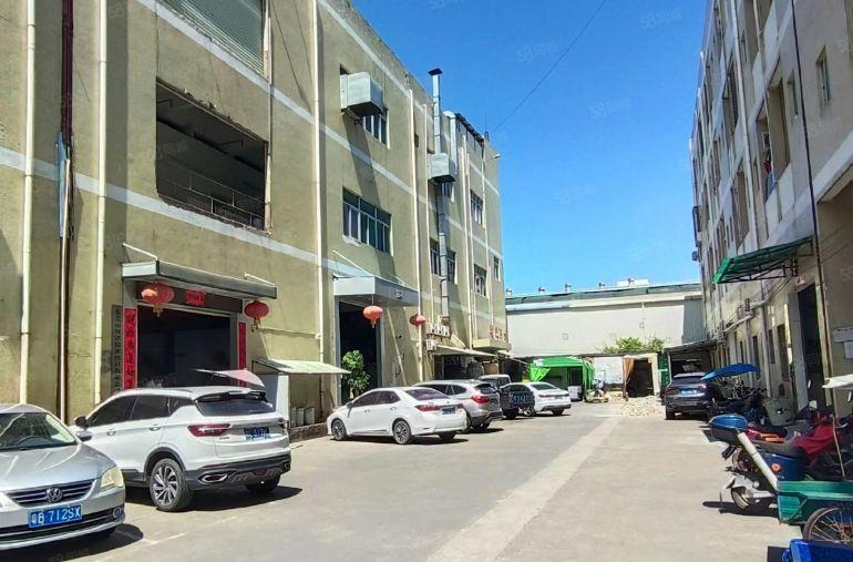 长安靠近深圳新出一楼厂房出租，面积600平低价急租