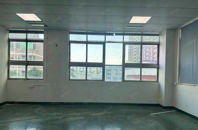 （现成装修，水电齐全）长安振安路旁新出二楼500平方厂房出租