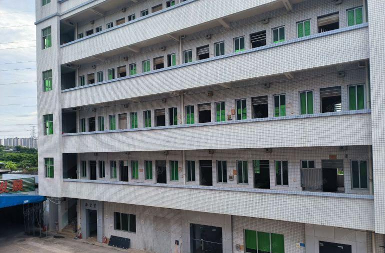 乌沙新出独院厂房出租，300平起分，1楼高度6米低价急租