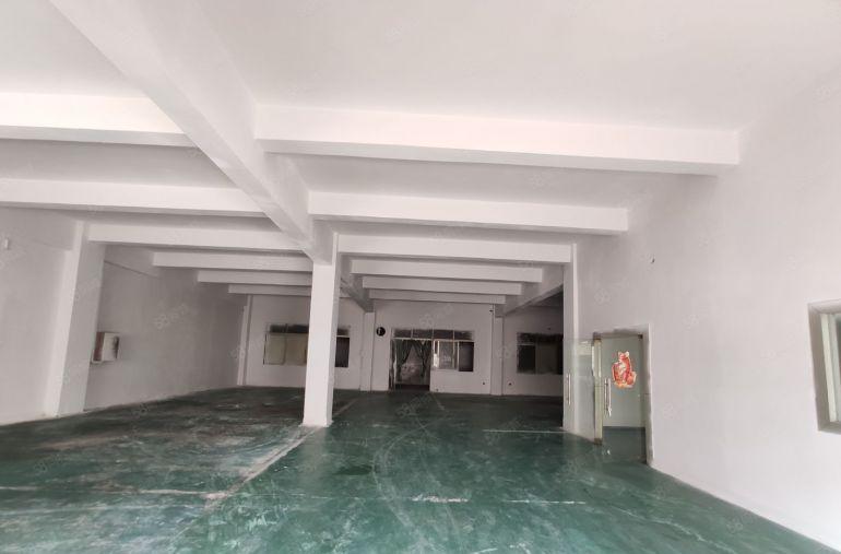 长安厦边七龙路附近一楼500平现成办公室水电装修工业厂房出租