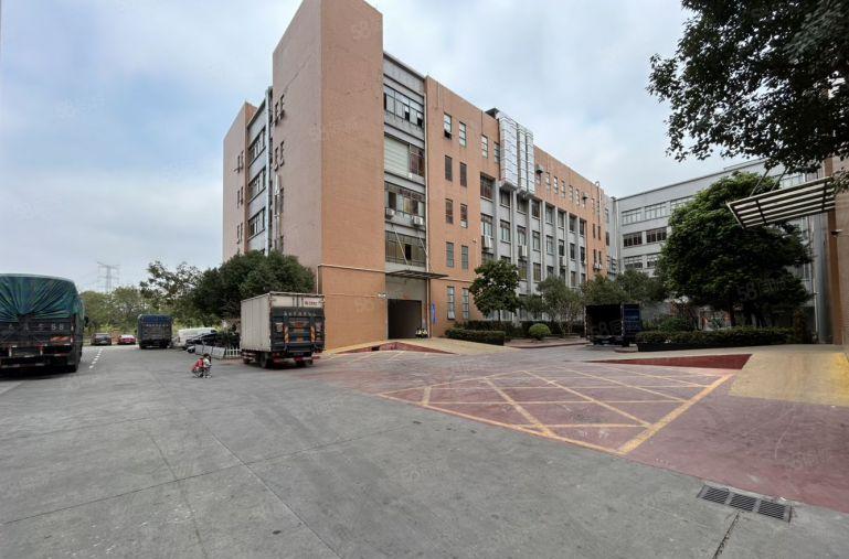 厂房出租，长安锦厦三楼带装修450平10元起便宜租，形象漂亮