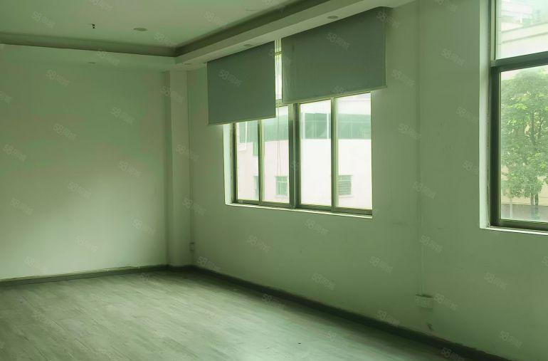 房东直租，长安涌头700平厂房，带精装办公室，园区空地大