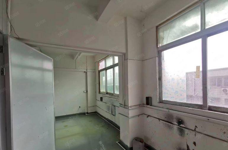 乌沙大润发旁楼上350平精装修可做电商仓库水电齐低价厂房出租