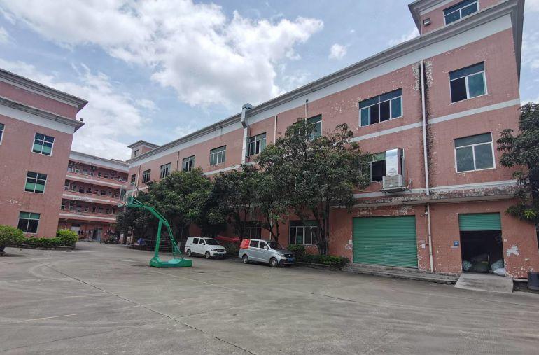 长安乌沙工业区原房东自用厂房招租一楼500平带装修空地大可分