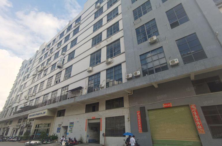 长安精装修现成办公室厂房出租，楼上3000平方，带地坪漆