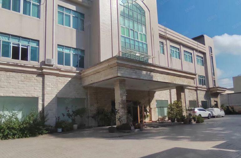 长安镇乌沙社区新出楼上2380平千级无尘车间厂房出租