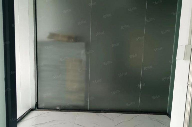 长安靠近深圳 三楼320平厂房低价出租精装修水电齐全