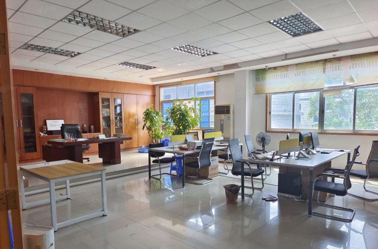 长安乌沙独门独院4000平原房东厂房出租水电齐全豪华办公室