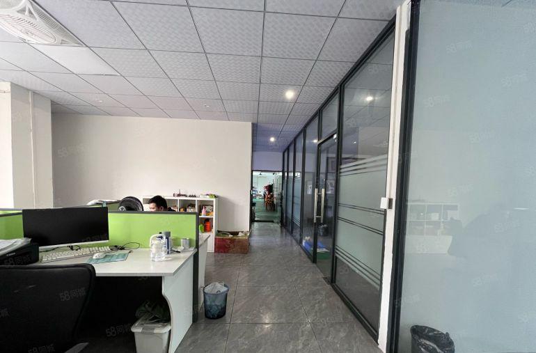 长安乌沙楼上整层800平厂房出租 可分租 水电齐全