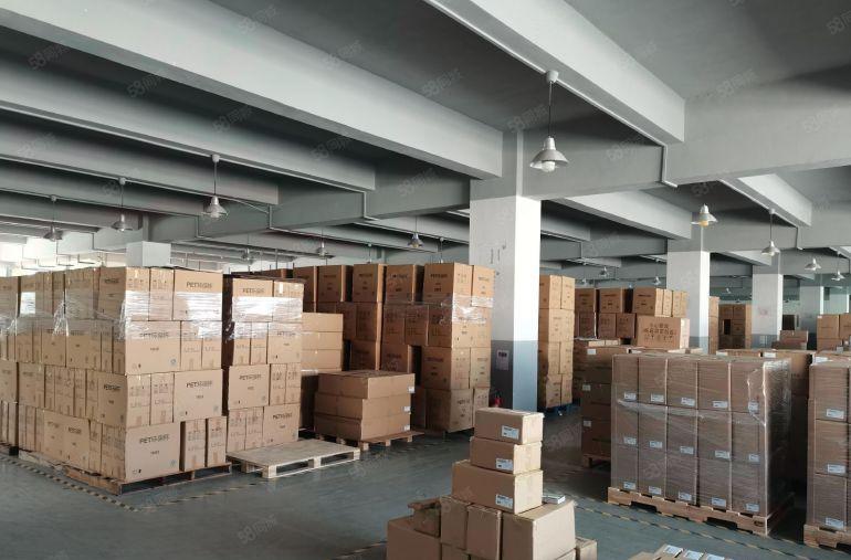 原房东厂房出租1850平三楼整层，3吨大货梯超大空地可办环评