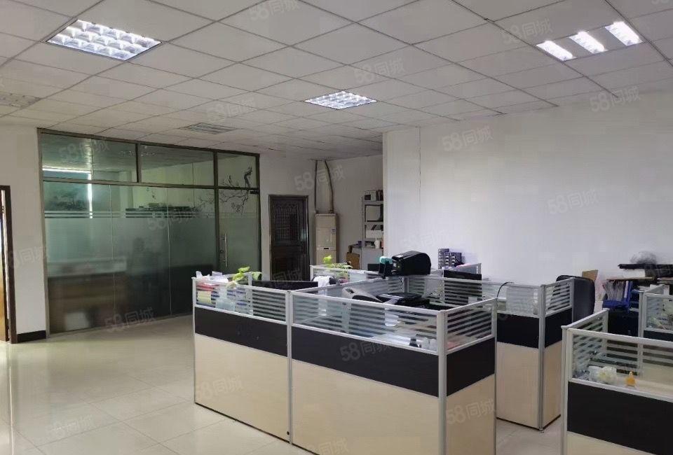 长安靠近深圳新出原房东2000平带豪华装修实际面积出租！