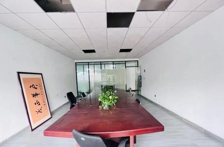 长安90000平方大型工业园厂房低价招租，可分租