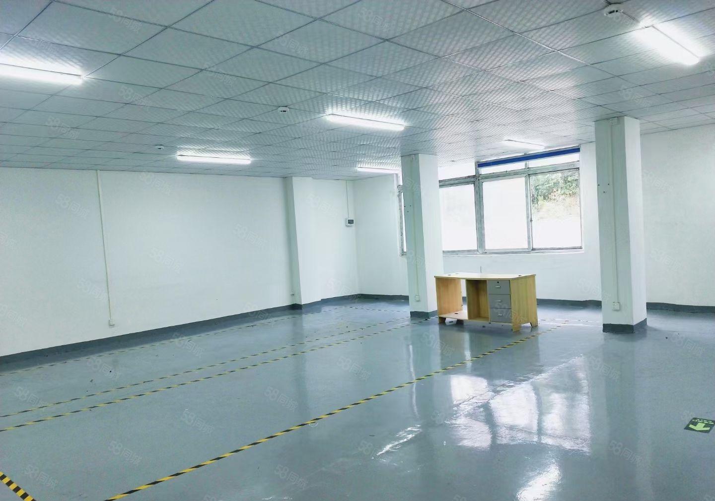 厂房出租，霄边万达对面低价厂房280平，可做仓库，厂房