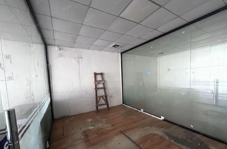 （空地大）长安乌沙新出钢构厂房500平，现成装修拎包入驻！