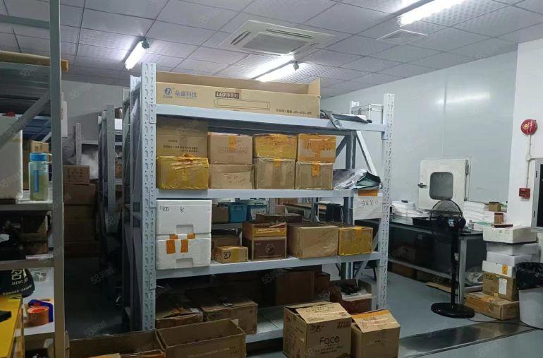 长安沙头楼上600平精装修厂房，无尘车间带办公室前台