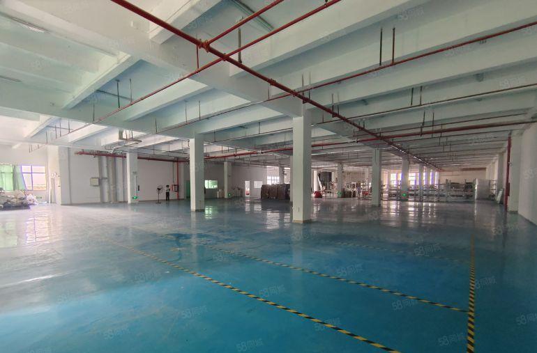 长安新出2楼2600平带装修厂房出租，近高速路口，现成水电