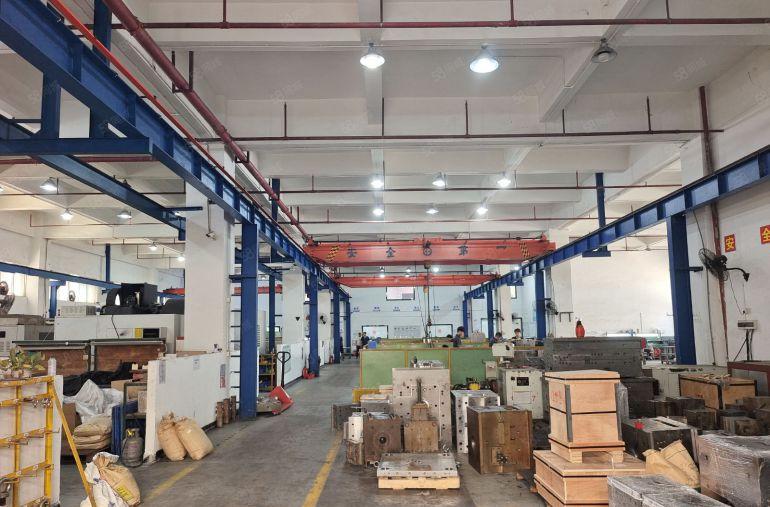 长安乌沙独门独院一楼2500平方，三楼2500平方水电齐全