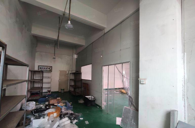 乌沙三楼300平带水电办公室装修工业厂房出租