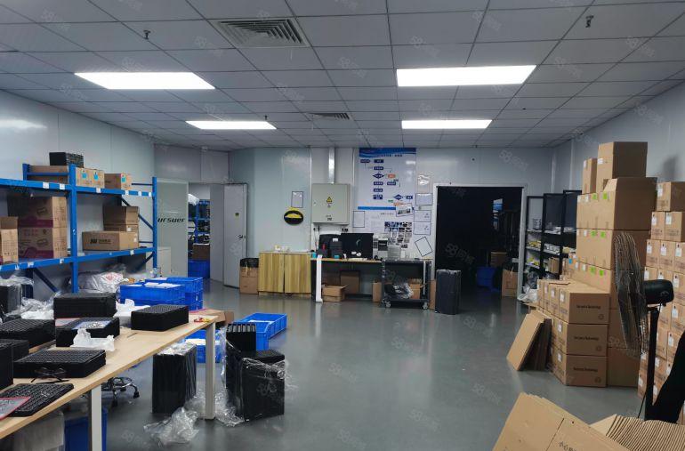 新安大桥附近2250平精装修厂房出租，带花园无尘车间可办环评