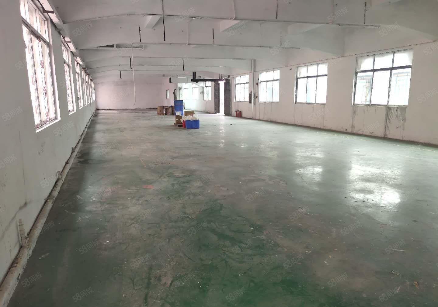 乌沙2楼1000平方，水电齐全，带办公室