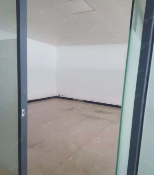 长安靠深圳新出单一层厂房出租，水电齐全，工业用地，一手房东