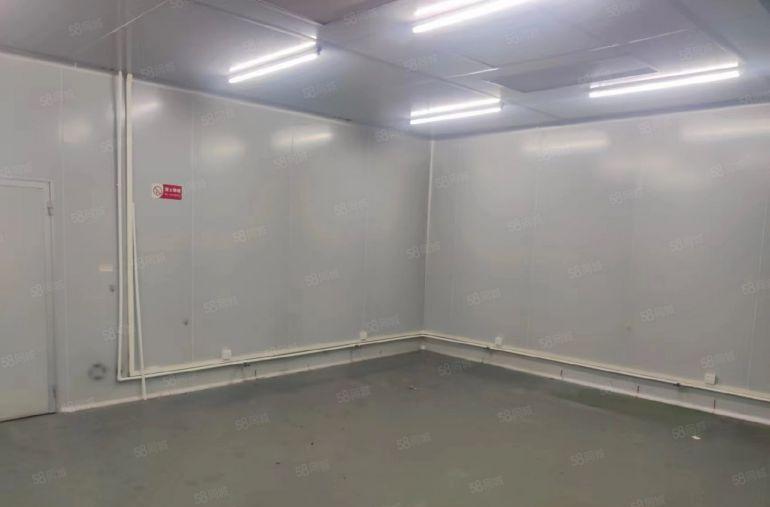 长安乌沙新出二楼340平无尘车间厂房出租，水电办公室齐全