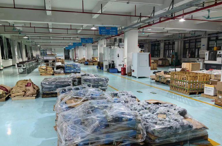 常平白石岗花园式红本厂房1760平出租 形象超好