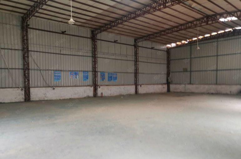 元江元村单一层400平方，滴水6米高，大车好进，工业用地。