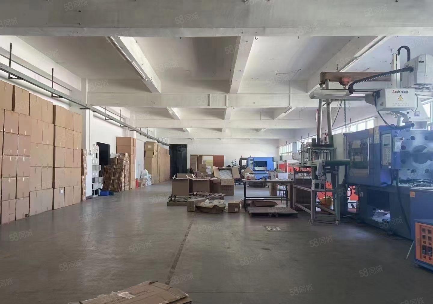 常平苏坑工业园新出标准厂房二楼1550平米，现成水电办公室