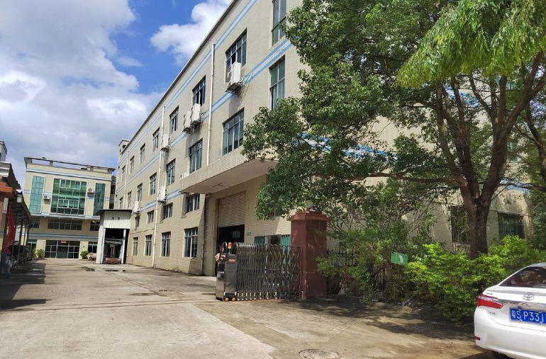 常平标准独门独院5600平方带现成办公室地坪漆低价厂房出租