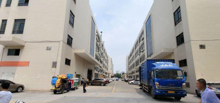 9元厂房常平靠横沥豪华装修带无尘车间1000平起分水电齐全