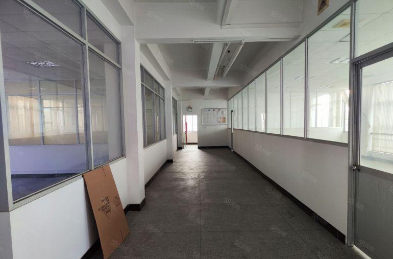 常平本地房东急租独院花园厂房，1楼6米高，楼上5米，有办公楼