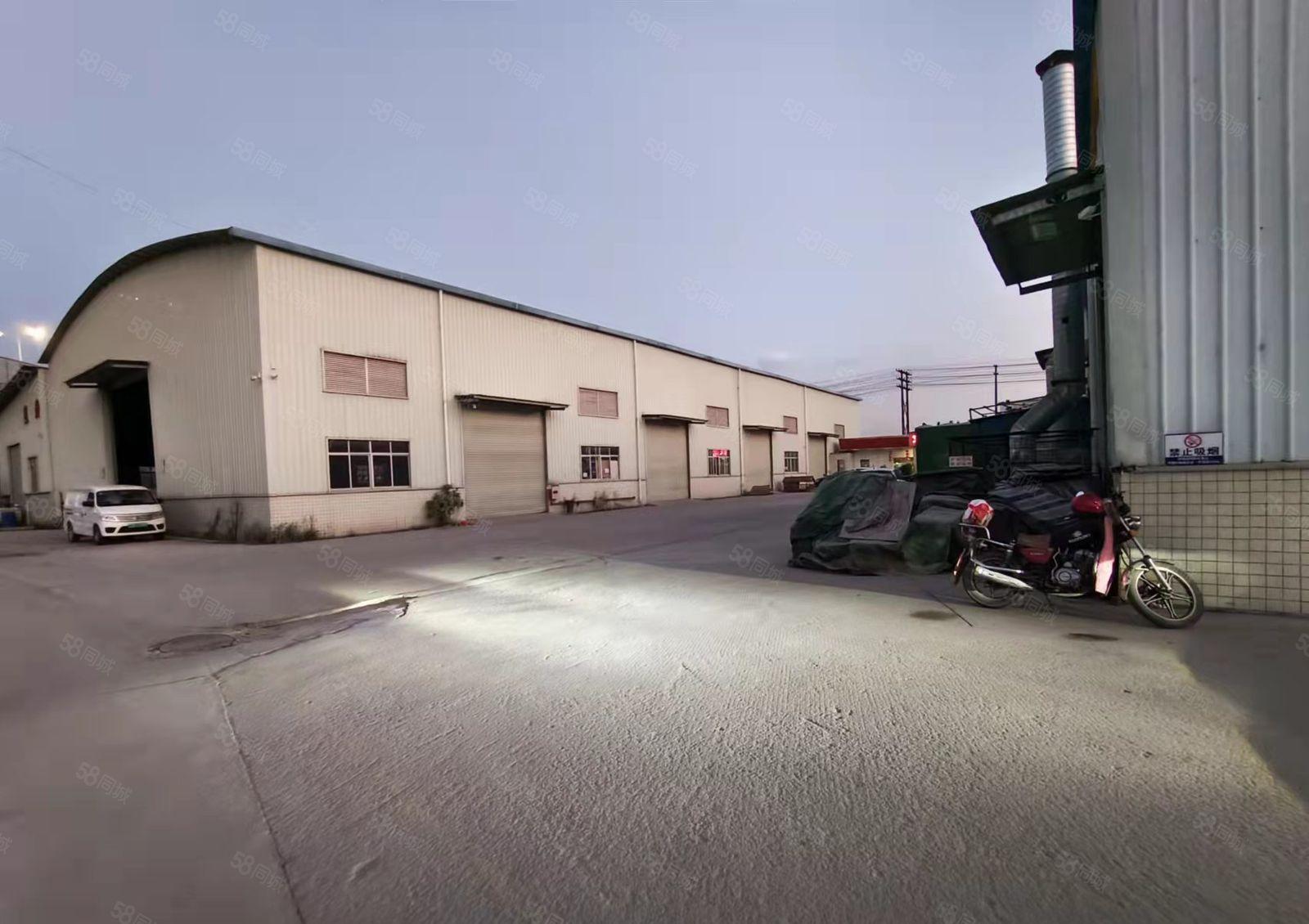 常平镇漱新独院钢构两个厂房面积左3800平，右2000平