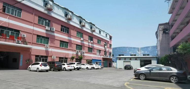 刚空出全新地坪漆常平土塘小独院空地大厂房分租一楼1000平方