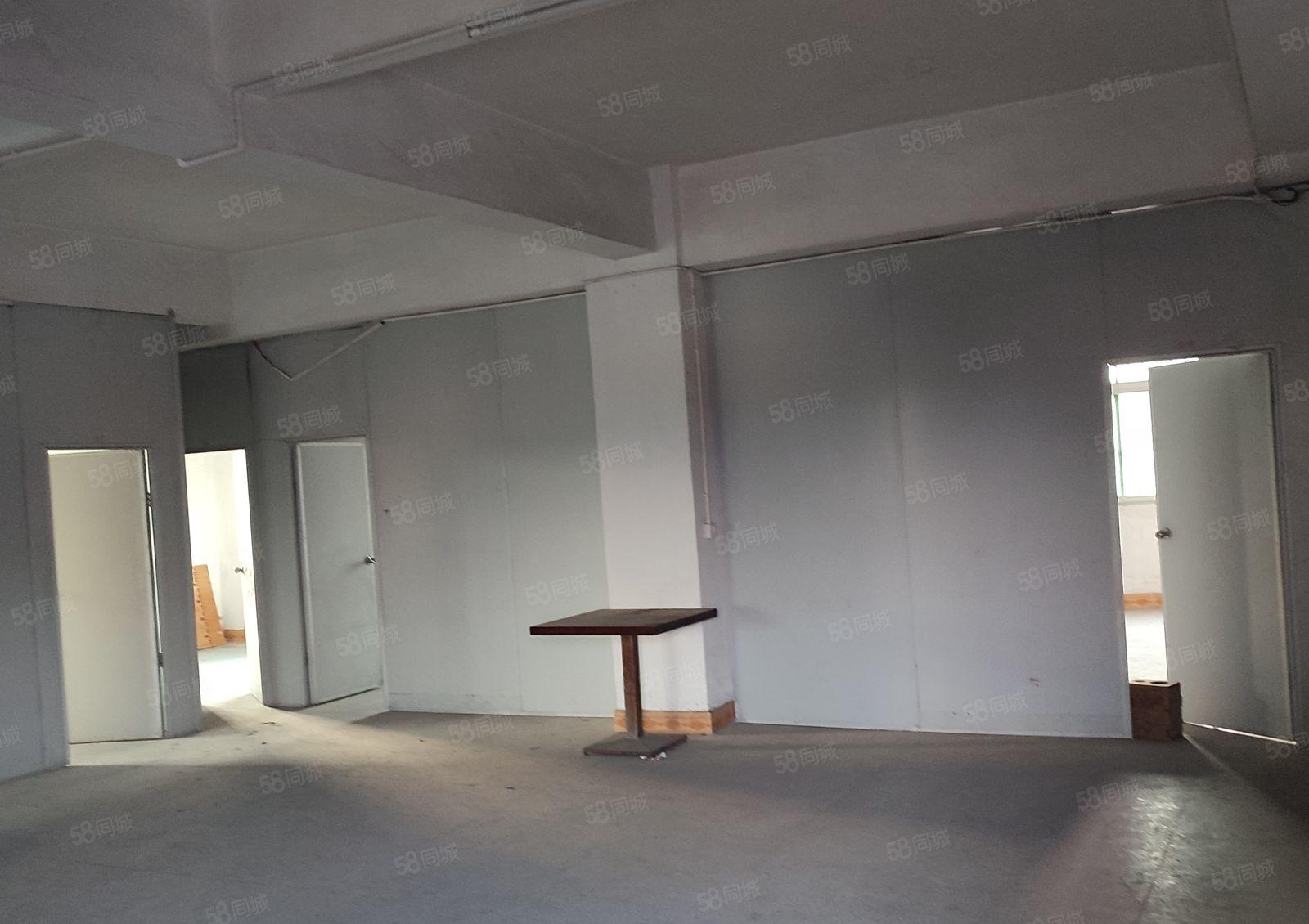 厂房出租 330平方 5.5一平 袁山贝厂房出租  带停车位